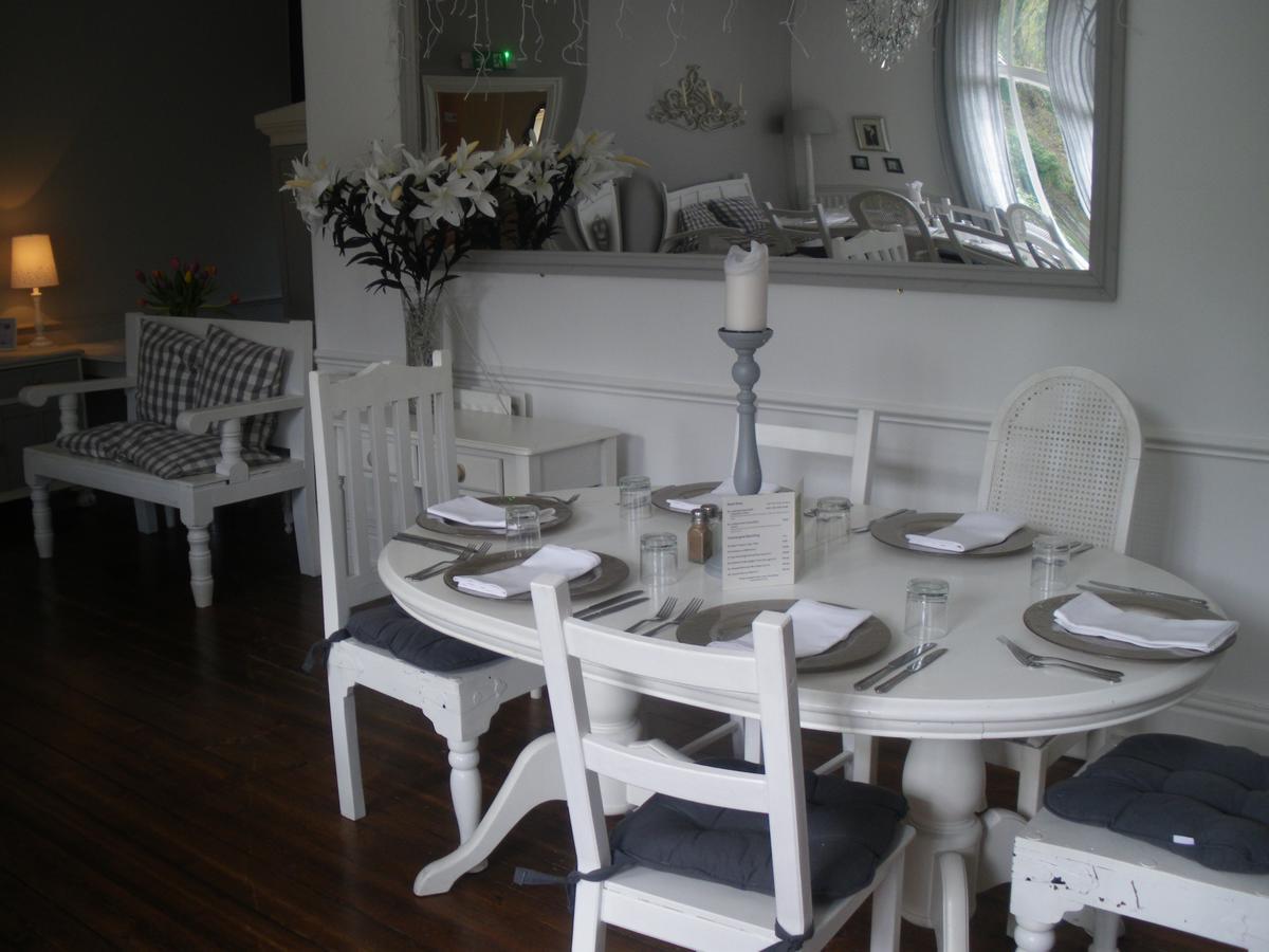 The Woodlands Hotel, Sandsend 惠特比 外观 照片